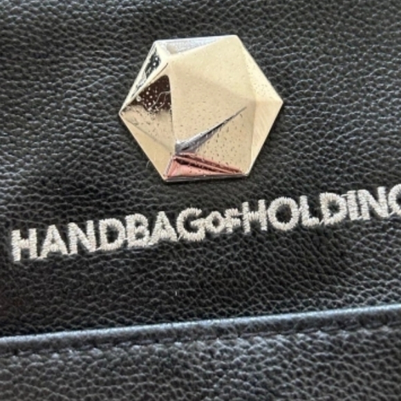 Thinkgeek Handbag of Holding -DELUXE - Discontinued - Picture 3 of 5